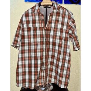 Wrangler Men's Outdoor Camp Shirt Size Medium Plaid Lightweight Fishing Red